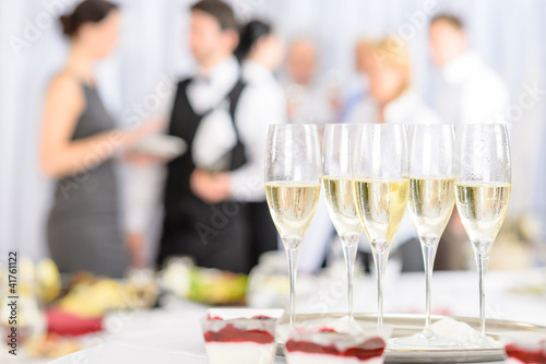 Photo: Aperitif champagne for meeting participants Aperitif champagne for meeting participants