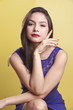 Foto: beautiful latina model in a blue dress beautiful latina model in a blue dress