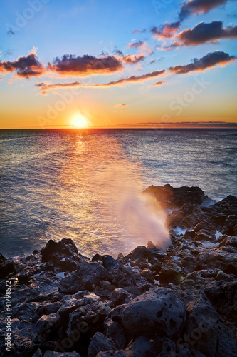 Foto: Souffleur au crépuscule - Ile de La Réunion Souffleur au crépuscule - Ile de La Réunion