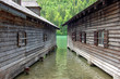 2 Bungalows