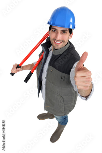 Foto: craftsman making a thumps up sign craftsman making a thumps up sign