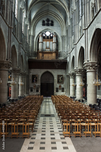 Photo: orgues de la cathédrale de Moulins orgues de la cathédrale de Moulins