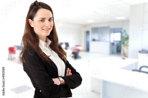 Foto: Young businesswoman portrait Young businesswoman portrait