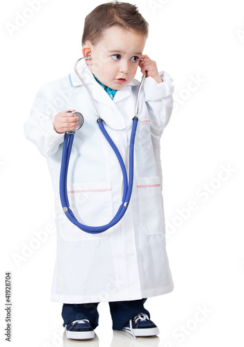 Foto: Boy playing doctor Boy playing doctor