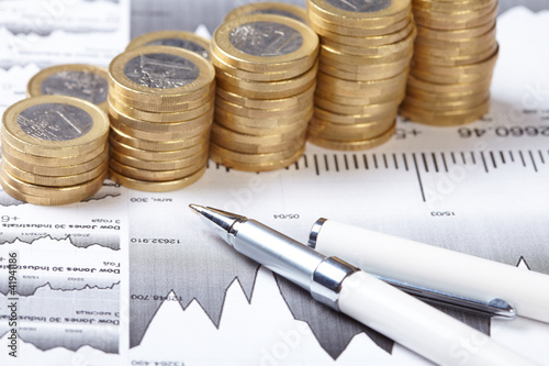 Foto: business chart, coin business chart, coin