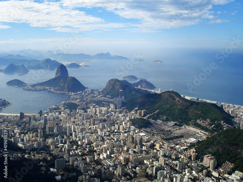 Photo: La baie de Rio, le Pain de Sucre et Copacabana - Brésil La baie de Rio, le Pain de Sucre et Copacabana - Brésil