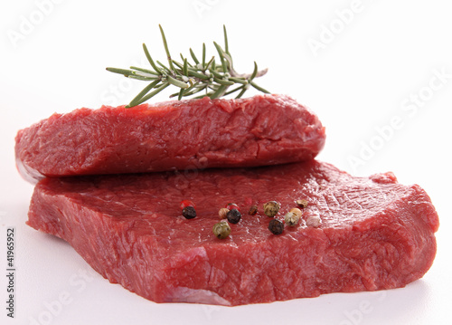 Foto: raw beefsteak raw beefsteak