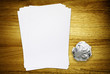 Foto: desk paper desk paper