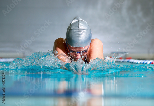 Foto: breaststroke breaststroke