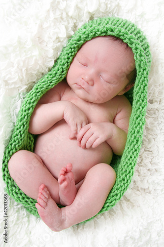 Photo: Newborn "green" baby Newborn "green" baby