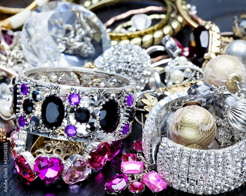 Photo: Fashionable women's jewelry Fashionable women's jewelry