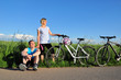 Foto: Radfahrer am Feldweg Radfahrer am Feldweg