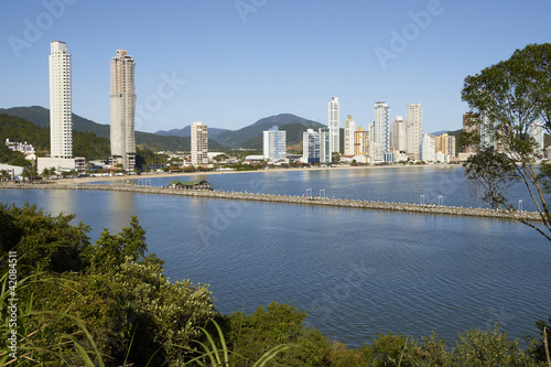 Photo: Strand-Stadt Balneario Camboriu in Südbrasilien Strand-Stadt Balneario Camboriu in Südbrasilien