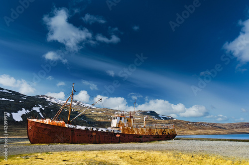 Foto: The wreck of the Garður near Patreksfjörður The wreck of the Garður near Patreksfjörður