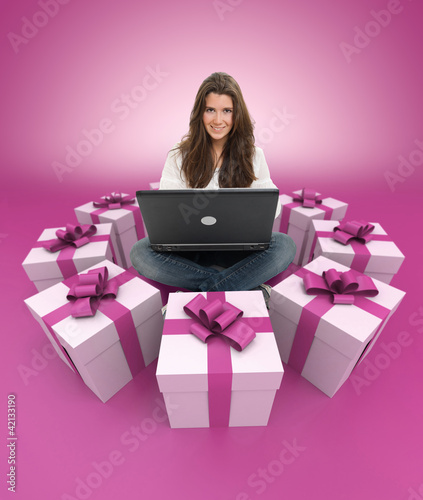 Photo: Internet gift hunting pink Internet gift hunting pink