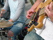bassiste en action