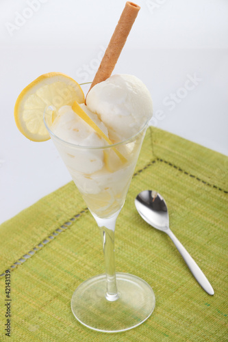 Foto: Lemon sorbet Lemon sorbet