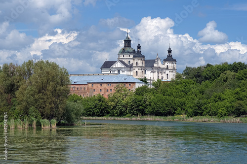 Foto: Monastery of Discalced Carmelites in Berdychiv, Ukraine Monastery of Discalced Carmelites in Berdychiv, Ukraine