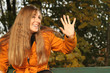 Blondine im Herbst