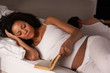 Pregnant woman unable to sleep