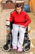 femme en fauteuil roulant