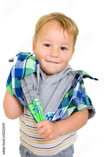 Photo: Kleiner Junge beim Anziehen Kleiner Junge beim Anziehen