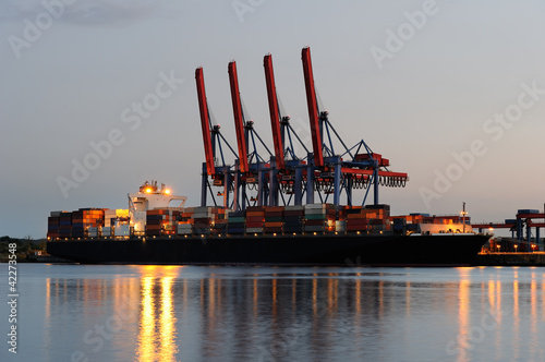 Photo: container Vessel container Vessel