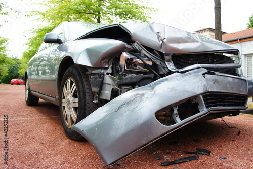 Photo: Voiture accidentée Voiture accidentée