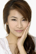 Foto: Close-up portrait of a beautiful girl smiling Close-up portrait of a beautiful girl smiling