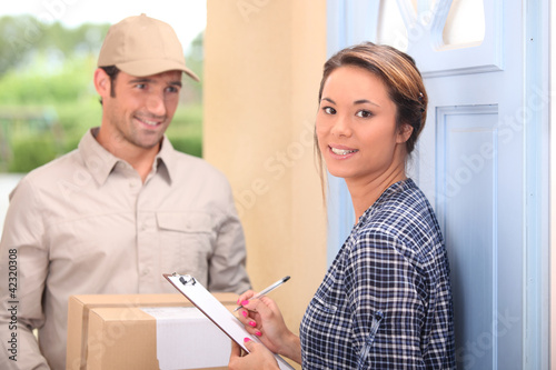 Photo: Man delivering parcel Man delivering parcel