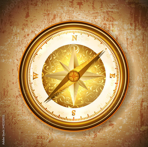 Vector: Vinatge antique golden compass Vinatge antique golden compass
