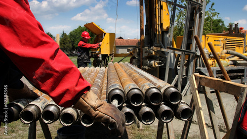 Photo: Drilling Rig Workers Drilling Rig Workers