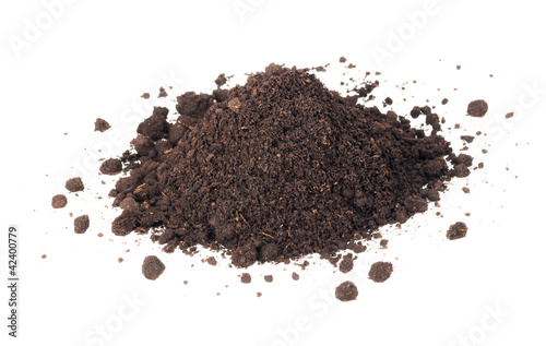 Foto: Pile of Soil Isolated on White Background Pile of Soil Isolated on White Background