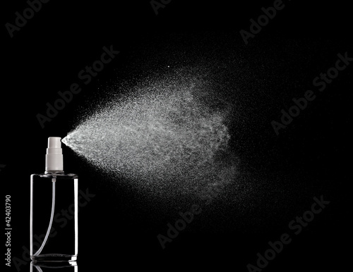 Photo: spray bottle liquid perfume drop spray bottle liquid perfume drop