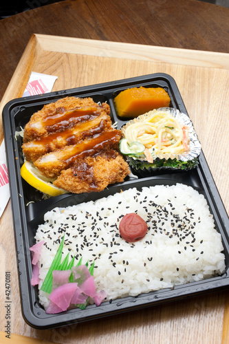 Photo: とんかつ弁当 とんかつ弁当