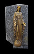 Grabstein mit Madonna