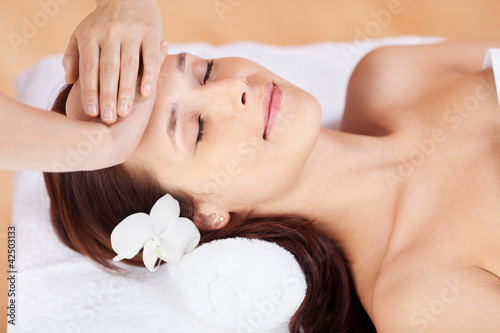 Photo: entspannende gesichtsmassage entspannende gesichtsmassage