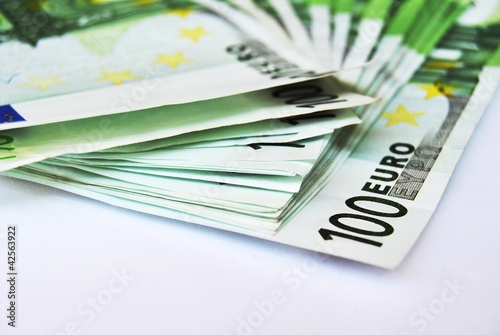 Foto: 100-euro-stapel 100-euro-stapel
