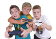 Teens beim Computerspielen