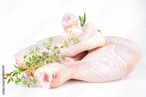 Photo: raw chicken/ drumsticks raw chicken/ drumsticks
