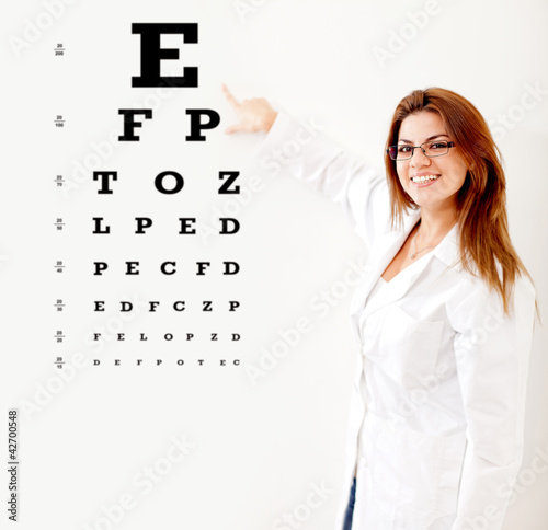 Photo: Friendly female optician Friendly female optician