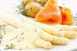 Spargel mit Lachs