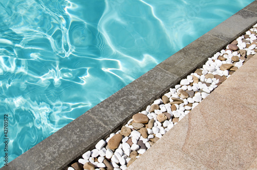 Photo: Bord d'une piscine Bord d'une piscine