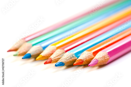 Foto: Color pencils on a white Color pencils on a white
