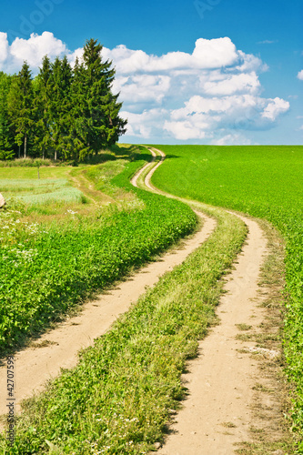 Foto: Landscape and winding road Landscape and winding road