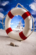 Foto: Life buoy on the beach Life buoy on the beach