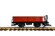 Modelleisenbahnwaggon auf Schienen auf Weiß