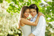 Foto: romantic couple outdoors romantic couple outdoors