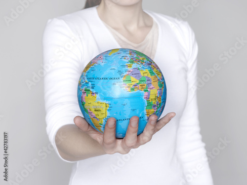 Photo: Communication World, Global Commerce Communication World, Global Commerce