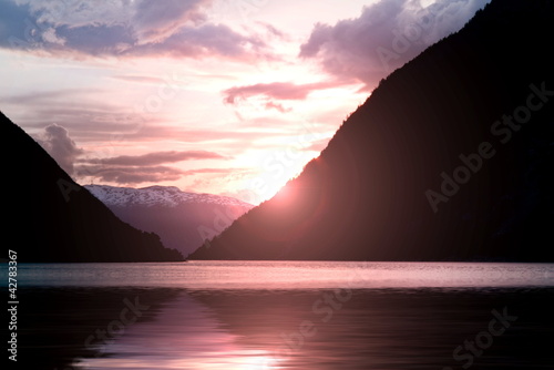 Photo: Sonnenaufgang am Fjord Sonnenaufgang am Fjord